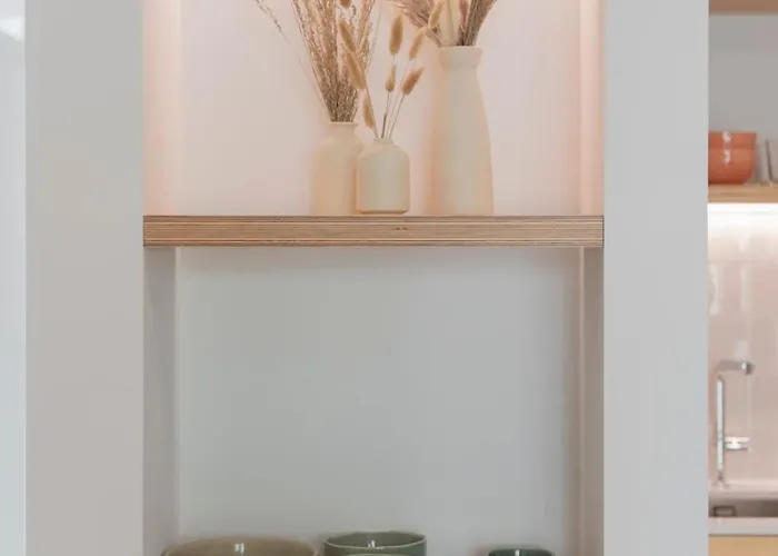 With Patio In Centre - Al'gria I * Funchal (Madeira)